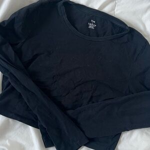 Aritzia Basic Black Cropped Long Sleeve Top